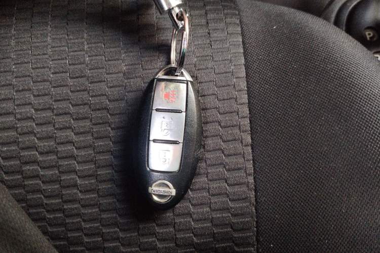 Used Nissan March 2010 1.5L Automatic Easy-Drive Version