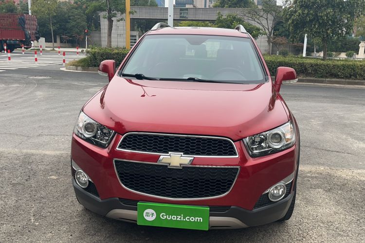 Used Chevrolet Captiva 2014 2.4L 4x4 Flagship Edition 7 Seats
