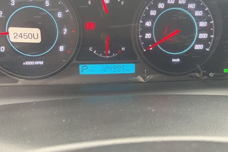 Used Chevrolet Captiva 2014 2.4L 4x4 Flagship Edition 7 Seats
