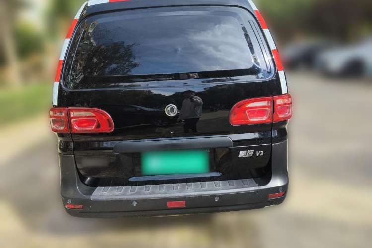 Used FORTHING Lingzhi 2019 V3 1.6L 2-Seat Standard Model China VI
