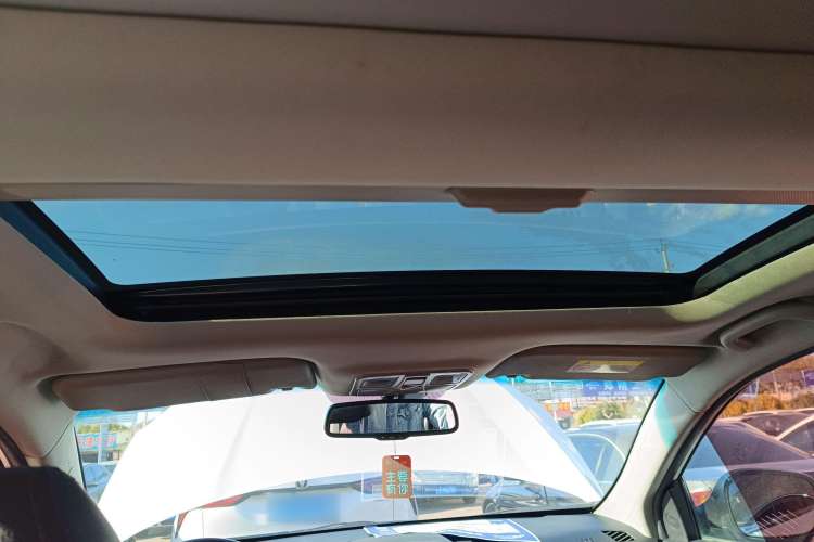 Used JAC Refine S5 2015 1.5T Automatic Luxury Model