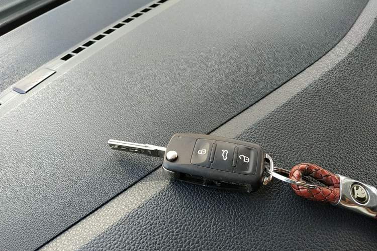 Used Skoda Rapid Spaceback 2018 1.6L Automatic Comfort Edition
