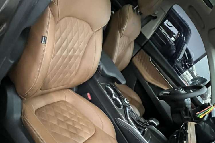 Used SAIC MAXUS D90 2017 2.0T Automatic All-Wheel Drive Polaris
