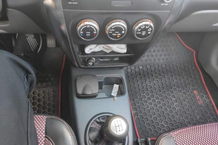 Used Suzuki SX4 2009 Hatchback 1.8L Manual Sport Model
