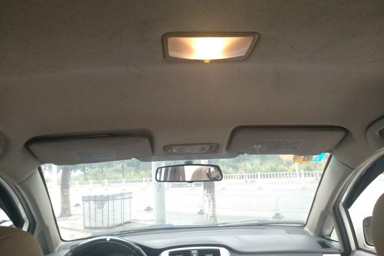 Used Suzuki Liana 2013 Hatchback 1.4L Manual Standard Model A
