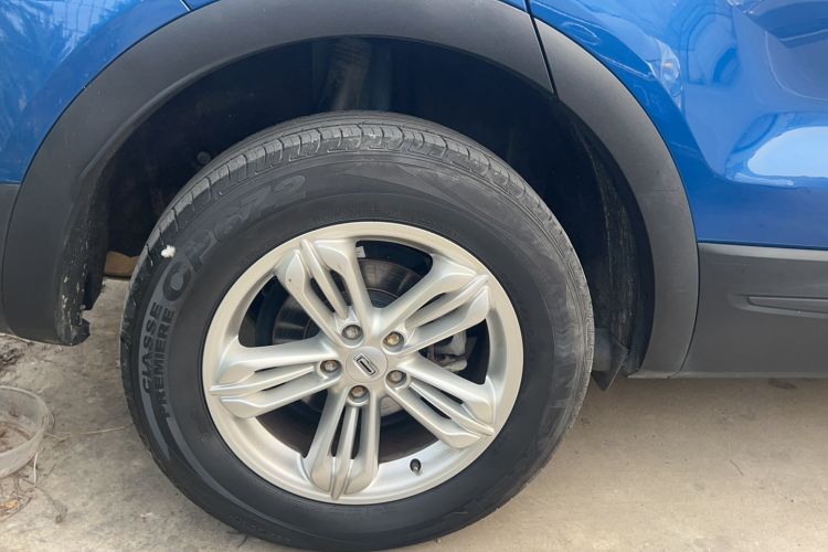 Used Qoros 5 2018 Revised Version 1.6T Automatic Leading Edition
