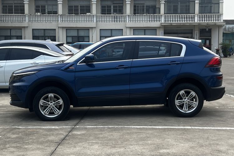 Used Qoros 5 2018 Revised Version 1.6T Automatic Leading Edition
