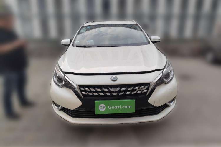 Used Venucia T90 2018 2.0L CVT Smart Connect Leading Edition China V Standard