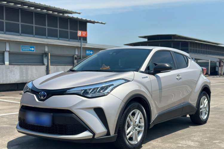 Used Toyota C-HR 2021 Dual-Motor 2.0L E-CVT Comfort Edition