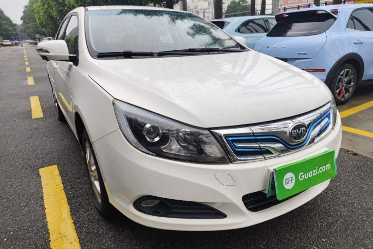 Used BYD e5 2016 300 Luxury Edition
