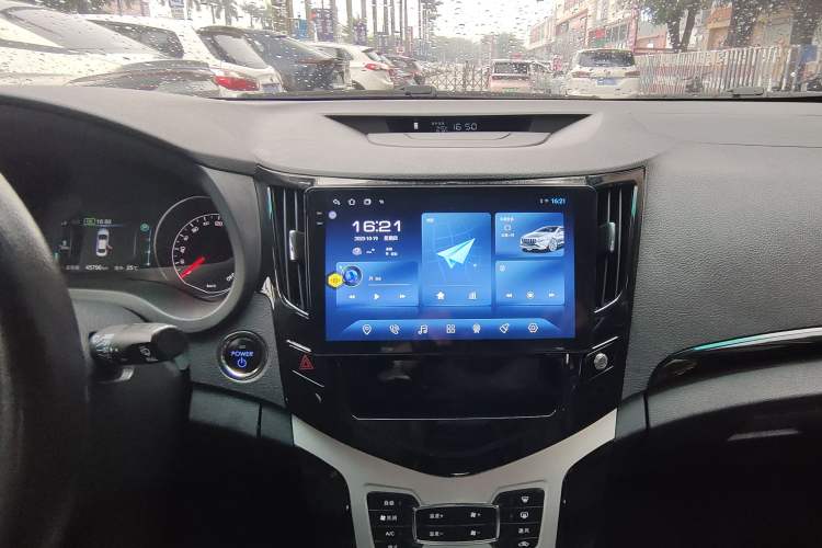 Used BYD e5 2016 300 Luxury Edition
