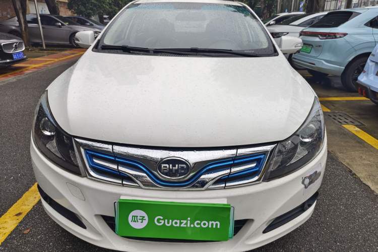 Used BYD e5 2016 300 Luxury Edition
