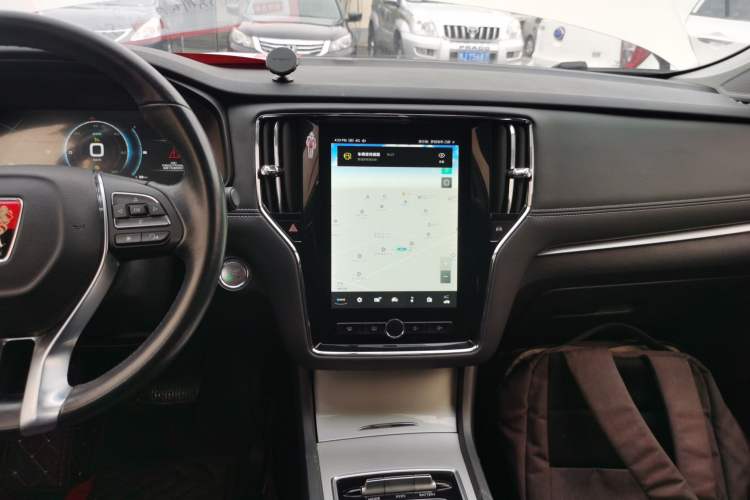 Used Roewe i6 New Energy 2017 45T Hybrid Connect & Smart Enjoyment Edition
