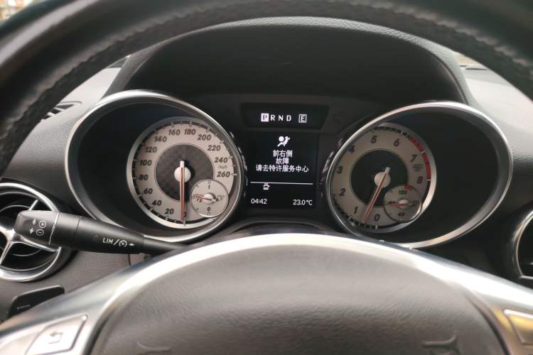 Used Mercedes-Benz SLK-Class 2011 SLK 350
