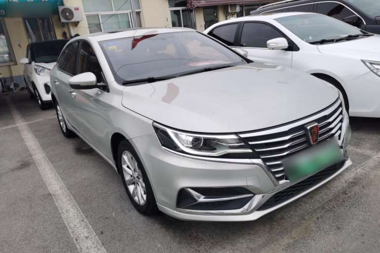 Used Roewe i6 New Energy 2017 45T Hybrid Connect & Smart Enjoyment Edition
