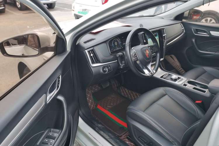 Used Roewe i6 New Energy 2017 45T Hybrid Connect & Smart Enjoyment Edition
