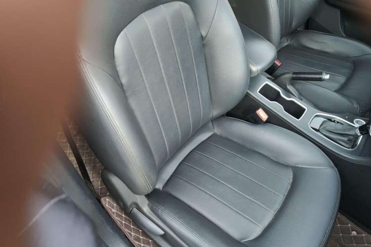 Used Bestune B50 2019 1.4T Automatic Elite Edition
