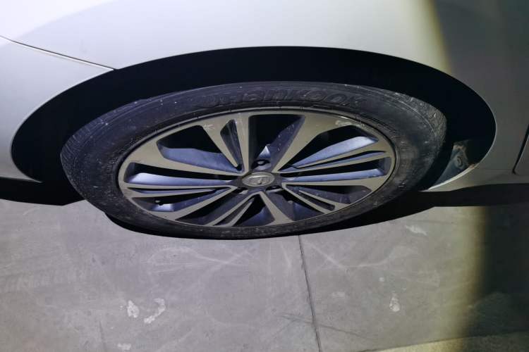 Used CHANGAN Raeton CC 2018 1.5T Automatic Haoya Model China V Standard
