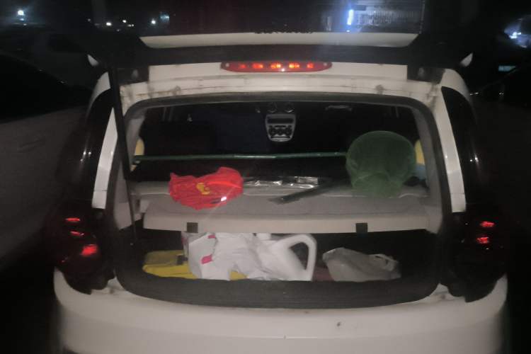 Used CHANGAN Benni mini 2012 1.0L Manual Fashion Edition China IV Standard
