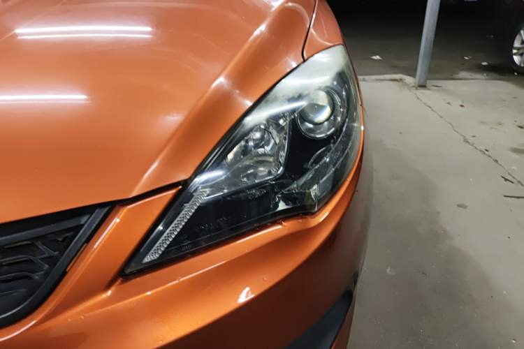 Used Chery Fengyun 2 2013 Hatchback 1.5L Manual Ruiyi Edition