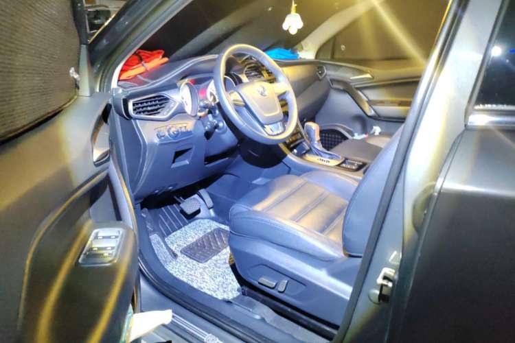 Used MG GS 2015 2.0TGI TST Luxury Edition
