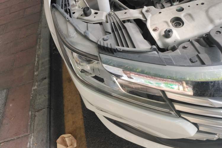 Used Soueast A5 Wing Dance 2019 1.5L Manual Luxury Version China V Standard
