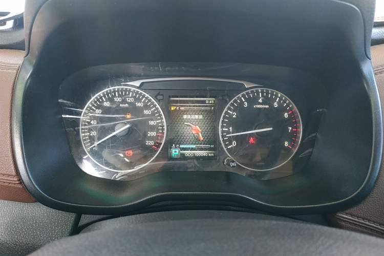 Used SWM X7 2018 Facelift 1.5T Automatic Comfort Version 7 Seats Instrument Cluster