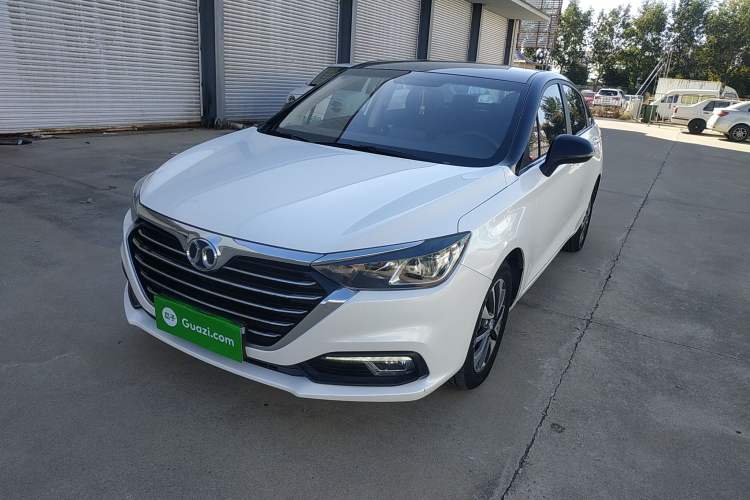 Used BAIC 2019 1.5L CVT Luxury Edition China V