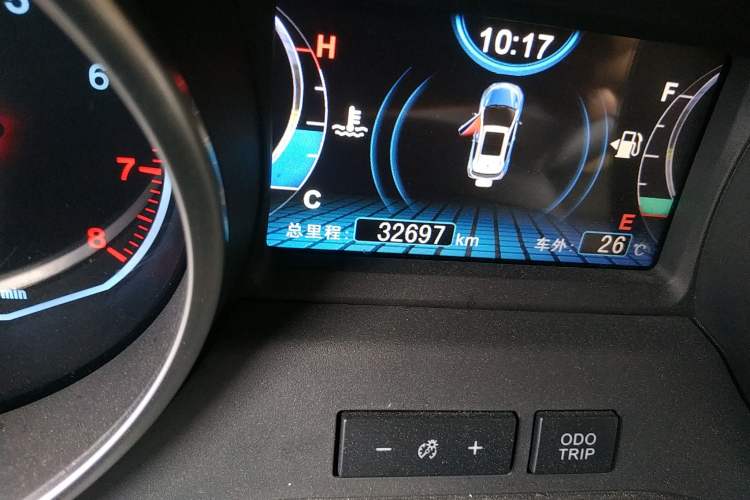 Used BYD Yuan 2017 1.5L Manual Cool Connect Model
