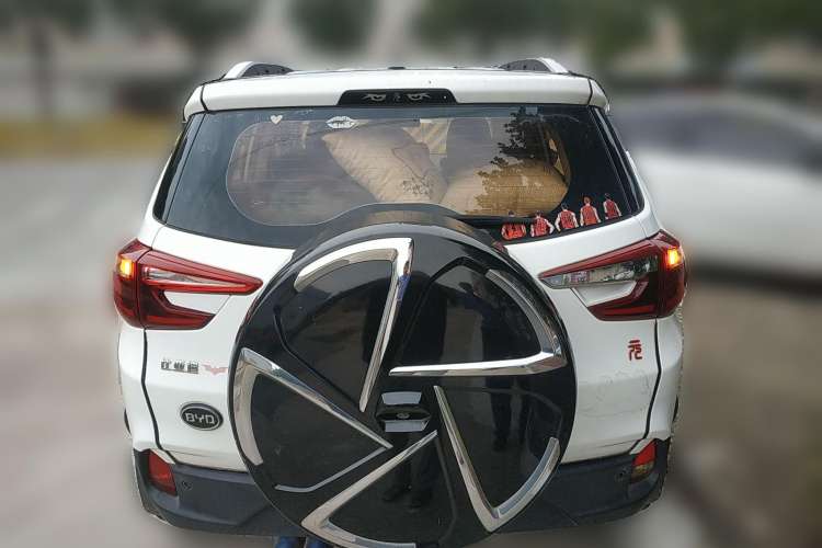Used BYD Yuan 2017 1.5L Manual Cool Connect Model
