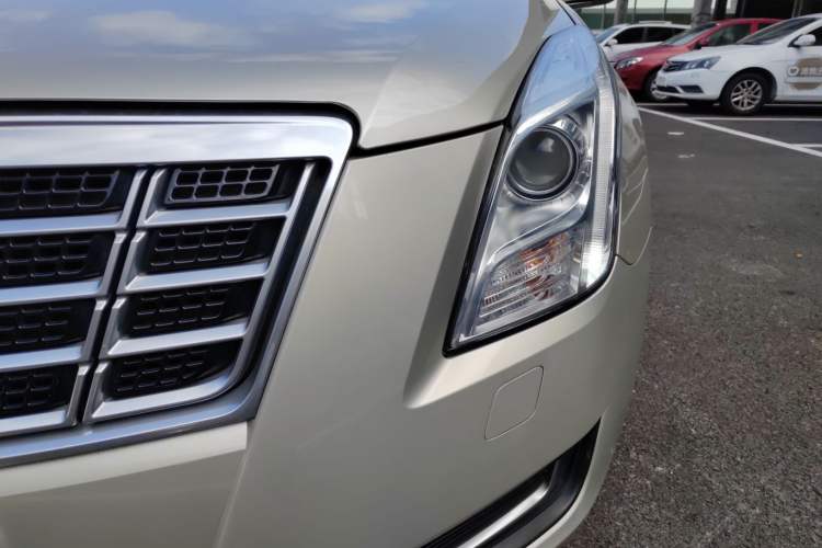 Used Cadillac XTS 2015 28T Comfort Model