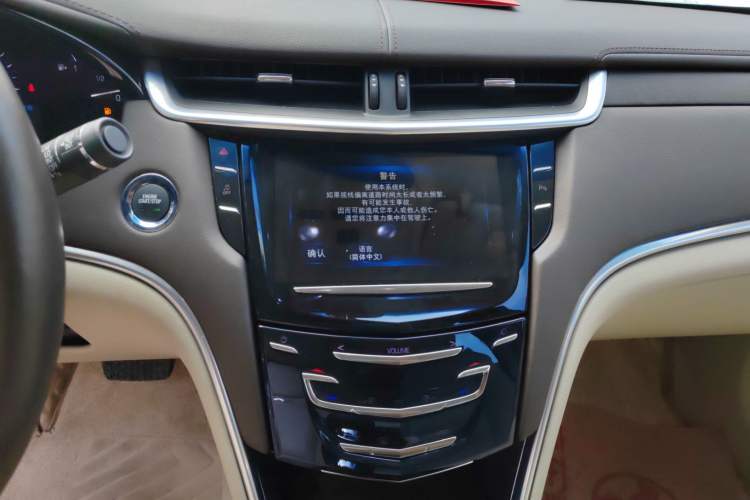 Used Cadillac XTS 2015 28T Comfort Model