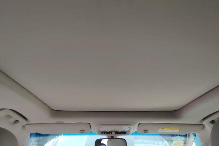 Used Cadillac XTS 2015 28T Comfort Model