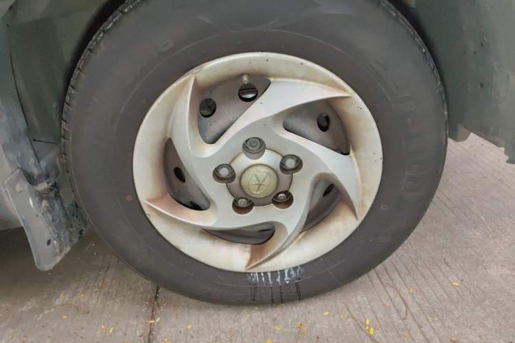 Used JAC Refine 2011 2.4L Government Procurement Version Manual Luxury Trim
