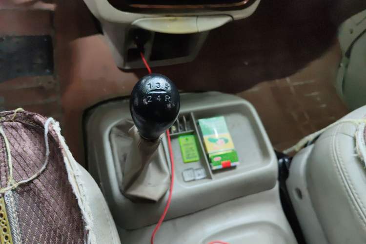 Used JAC Refine 2011 2.4L Government Procurement Version Manual Luxury Trim
