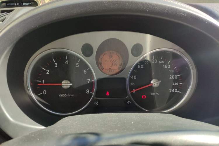 Used Nissan X-Trail 2010 2.5L CVT Flagship Edition 4WD Instrument Cluster