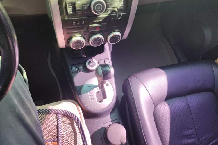 Used Nissan X-Trail 2010 2.5L CVT Flagship Edition 4WD Gear Lever