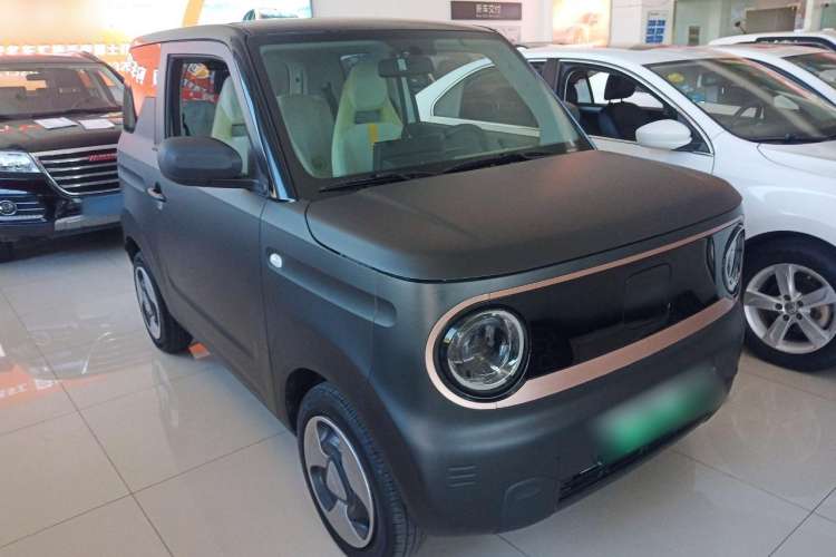 Used Geely Auto Panda Classic 2023 Panda Mini New Year Edition Treasure Bear
