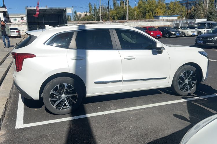 Used Haval JOLION 2021 1.5T Automatic Grand Three-Volume Version Exterior 2