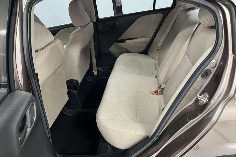 Used Honda Greiz 2016 1.5L CVT Classic Edition