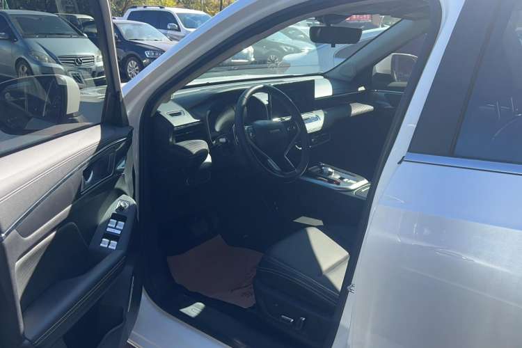 Used Haval JOLION 2021 1.5T Automatic Grand Three-Volume Version Interior 5