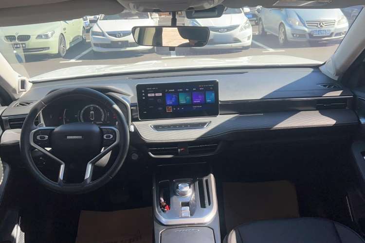Used Haval JOLION 2021 1.5T Automatic Grand Three-Volume Version Interior 2