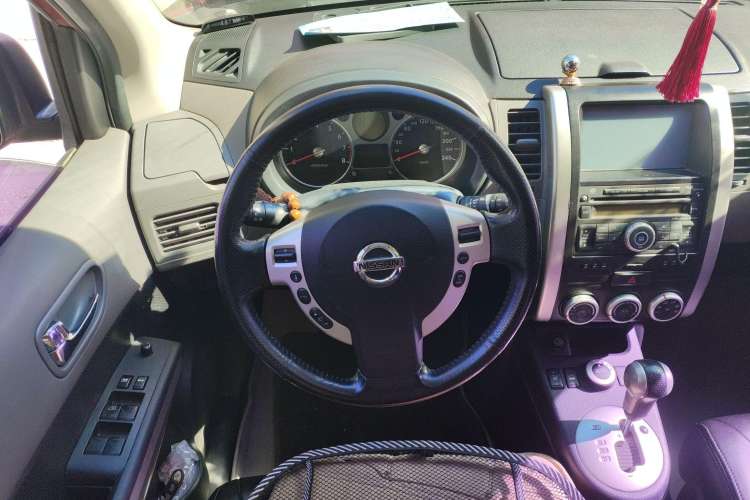 Used Nissan X-Trail 2010 2.5L CVT Flagship Edition 4WD Steering Wheel