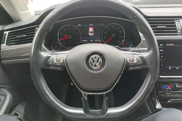 Used Volkswagen Phideon 2018 Revised Version 380TSI Two-Wheel Drive Business Edition