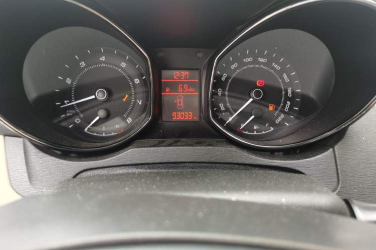 Used Chery Arrizo 7 2013 1.6L Manual Zhi Ling Edition
