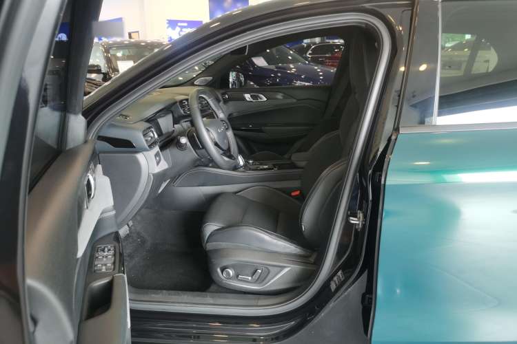 Used Lynk & Co 03 2022 2.0TD DCT JingPro