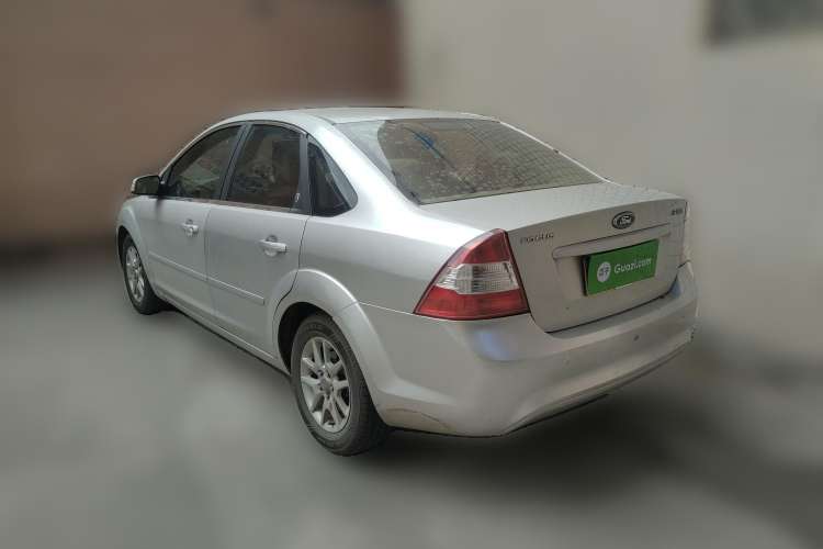 Used Ford Focus 2009 Sedan 1.8L Automatic Fashion Edition
