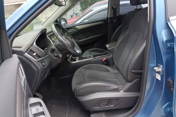 Used Roewe RX5 New Energy 2017 eRX5 50T Hybrid Connected Prestige Flagship Edition