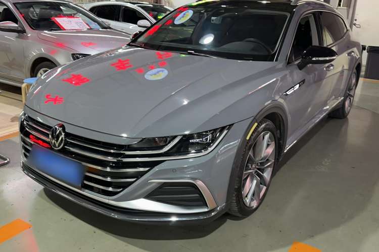 Used Volkswagen CC 2023 Hunting Vehicle 380TSI Hunter's Heart Edition