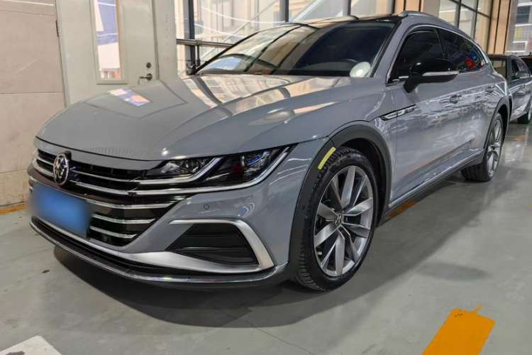 Used Volkswagen CC 2023 Hunting Vehicle 380TSI Hunter's Heart Edition